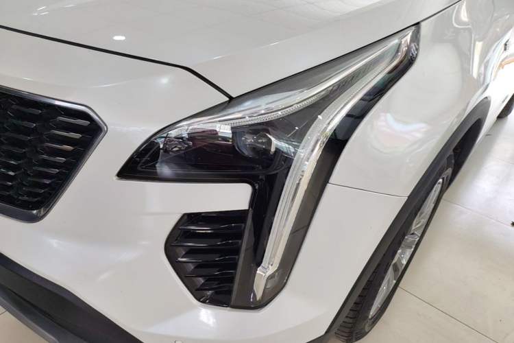 Used Cadillac XT4 2021 28T Two-Wheel Drive Luxury Version Left Front Headlight