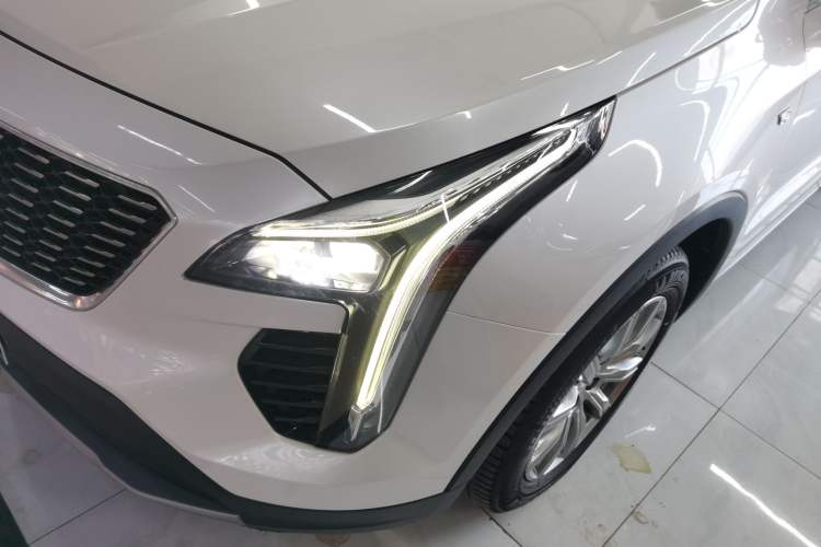 Used Cadillac XT4 2021 28T Two-Wheel Drive Luxury Version Left Front Headlight