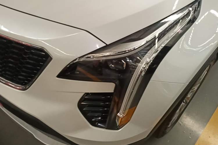 Used Cadillac XT4 2021 28T Two-Wheel Drive Luxury Version Left Front Headlight