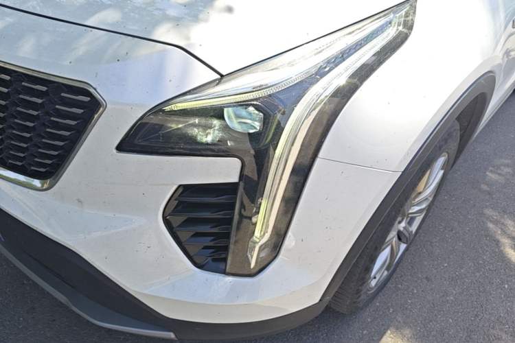 Used Cadillac XT4 2021 28T Two-Wheel Drive Luxury Version Left Front Headlight