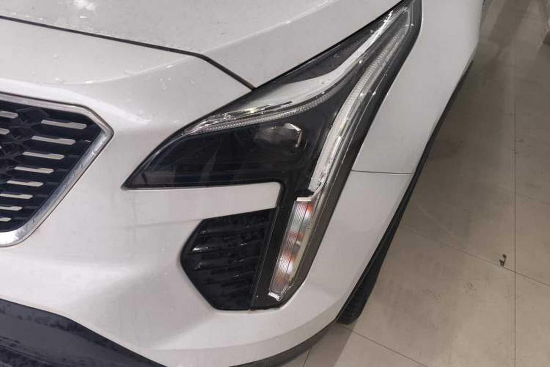 Used Cadillac XT4 2021 28T Two-Wheel Drive Tech Edition Left Front Headlight