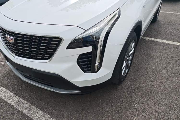 Used Cadillac XT4 2021 28T Two-Wheel Drive Leading Version Left Front Headlight