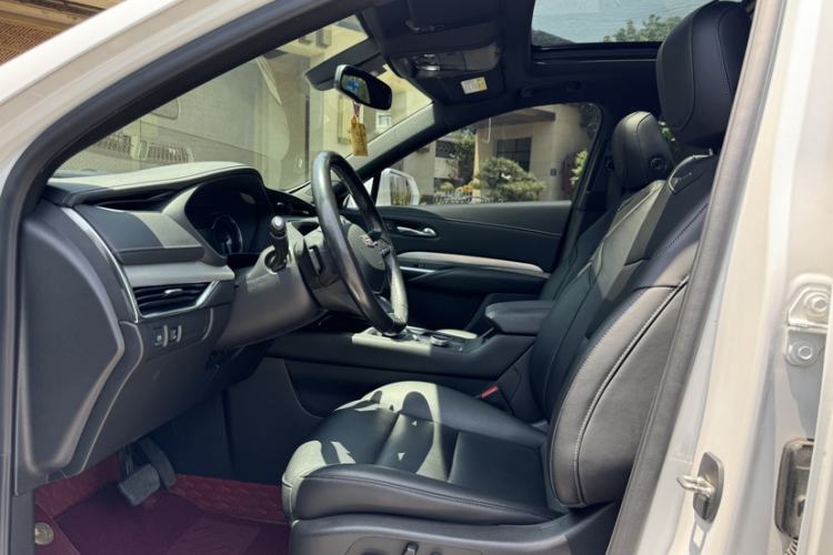 Used Cadillac XT4 2021 28T Two-Wheel Drive Leading Version Left Front Seat