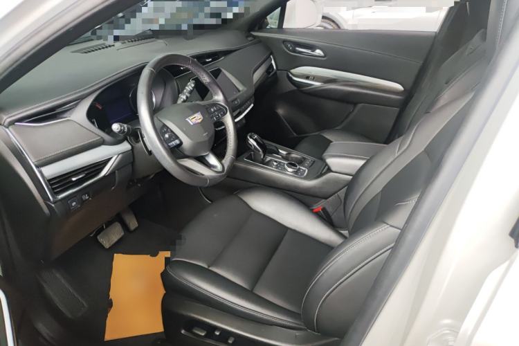 Used Cadillac XT4 2021 28T Two-Wheel Drive Luxury Version Left Front Seat