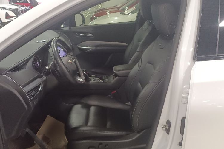 Used Cadillac XT4 2021 28T Two-Wheel Drive Leading Version Left Front Seat