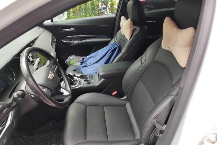 Used Cadillac XT4 2021 28T Two-Wheel Drive Tech Edition Left Front Seat