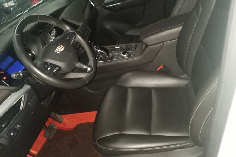 Used Cadillac XT4 2021 28T Two-Wheel Drive Luxury Version Left Front Seat
