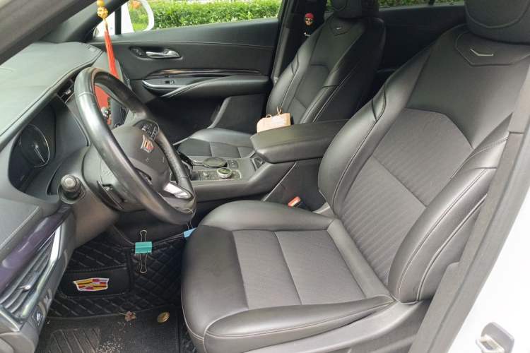 Used Cadillac XT4 2021 28T Two-Wheel Drive Tech Edition Left Front Seat