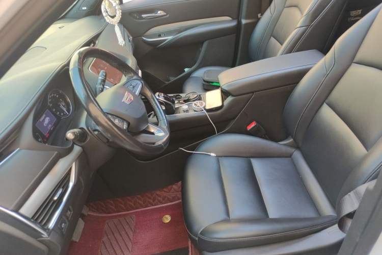 Used Cadillac XT4 2021 28T Two-Wheel Drive Leading Version Left Front Seat