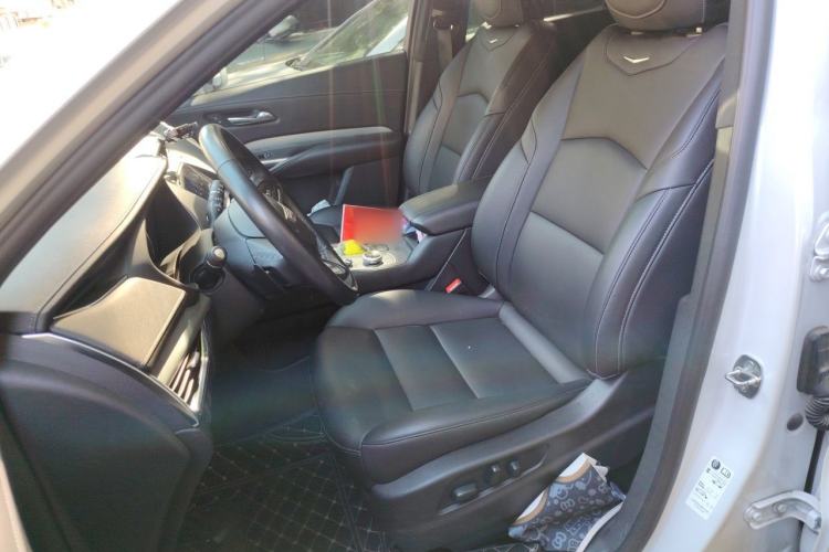 Used Cadillac XT4 2021 28T Two-Wheel Drive Leading Version Left Front Seat