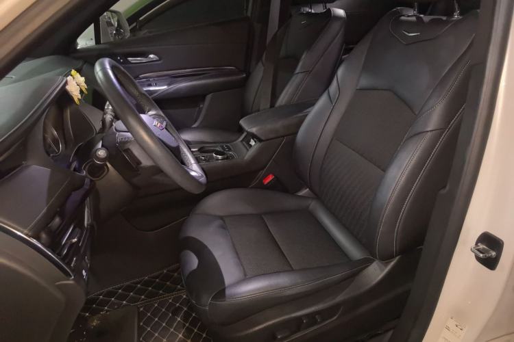 Used Cadillac XT4 2021 28T Two-Wheel Drive Tech Edition Left Front Seat