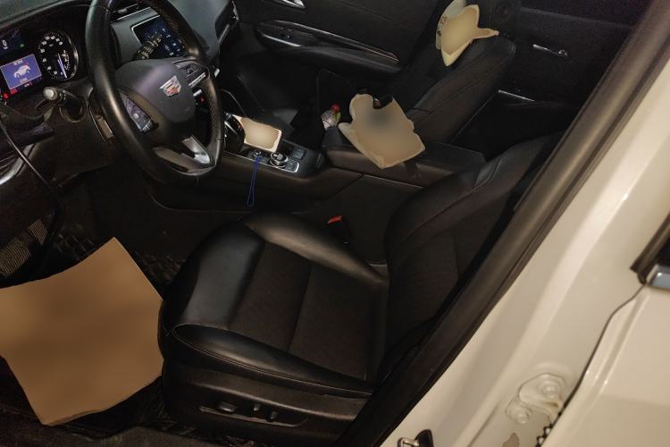 Used Cadillac XT4 2021 28T Two-Wheel Drive Tech Edition Left Front Seat