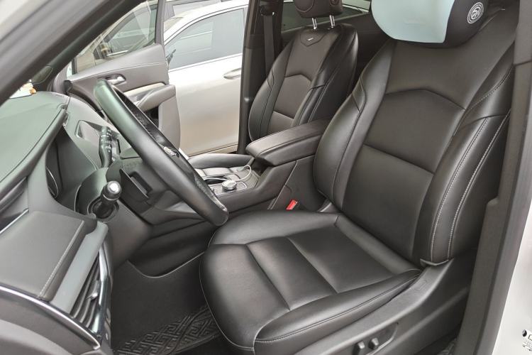Used Cadillac XT4 2021 28T Two-Wheel Drive Leading Version Left Front Seat