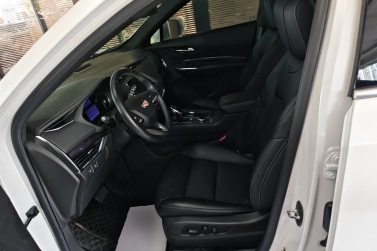 Used Cadillac XT4 2021 28T Two-Wheel Drive Tech Edition Left Front Seat