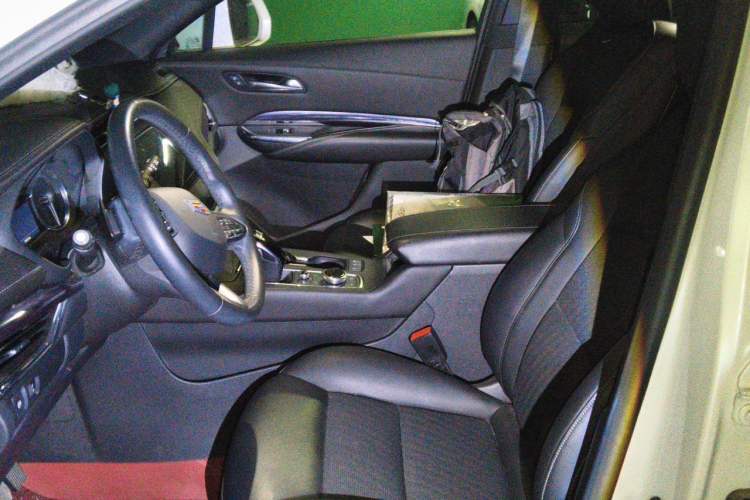 Used Cadillac XT4 2021 28T Two-Wheel Drive Tech Edition Left Front Seat