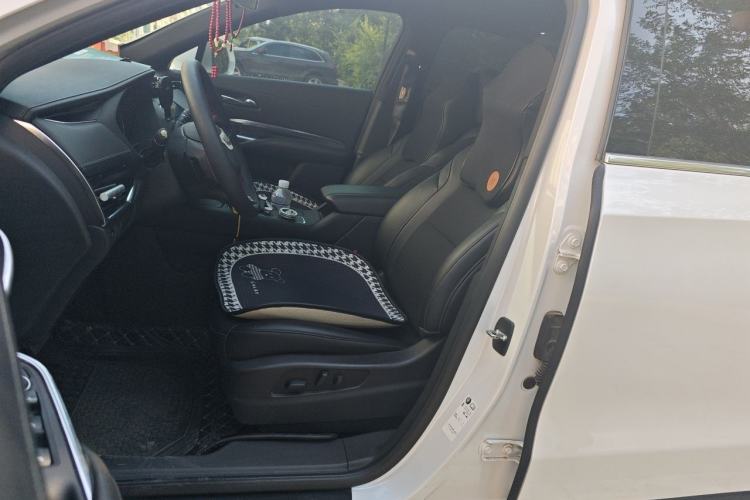 Used Cadillac XT4 2021 28T Two-Wheel Drive Tech Edition Left Front Seat