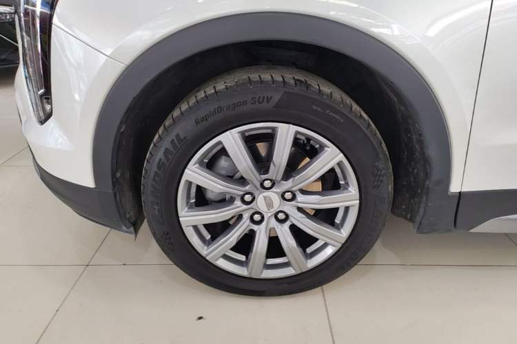 Used Cadillac XT4 2021 28T Two-Wheel Drive Luxury Version Left Front Wheel Hub