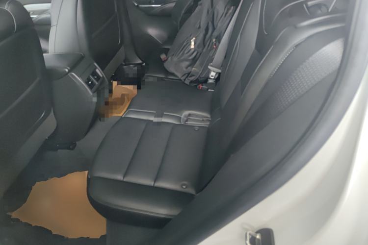 Used Cadillac XT4 2021 28T Two-Wheel Drive Luxury Version Left Rear Seat