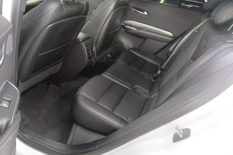 Used Cadillac XT4 2021 28T Two-Wheel Drive Leading Version Left Rear Seat