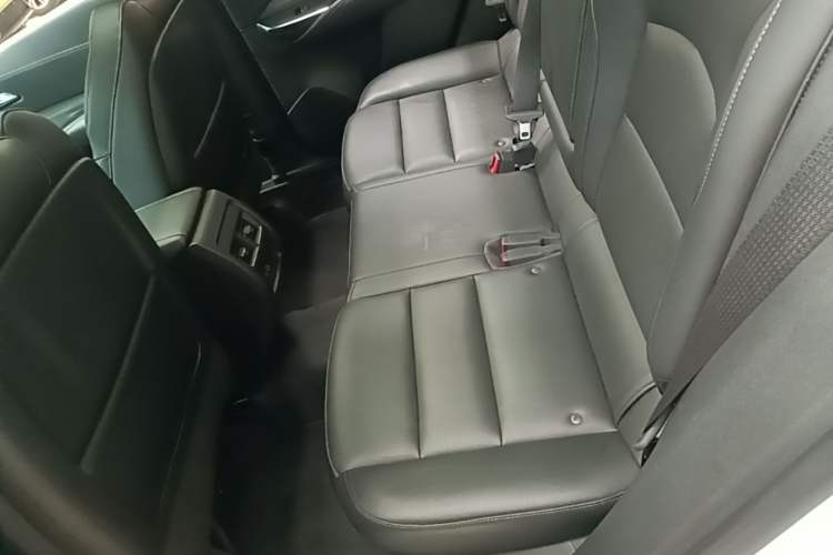 Used Cadillac XT4 2021 28T Two-Wheel Drive Leading Version Left Rear Seat