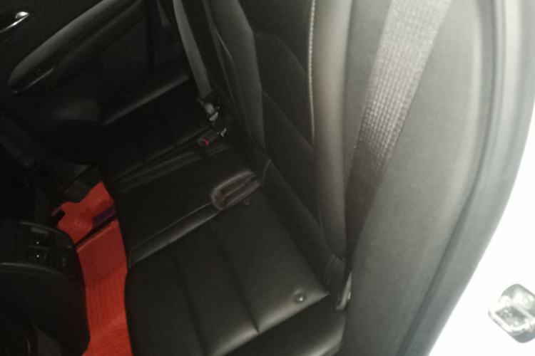 Used Cadillac XT4 2021 28T Two-Wheel Drive Luxury Version Left Rear Seat