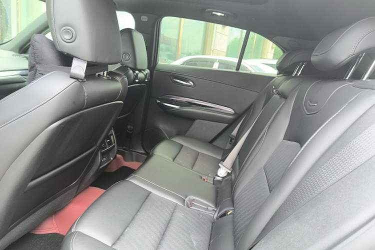 Used Cadillac XT4 2021 28T Two-Wheel Drive Tech Edition Left Rear Seat