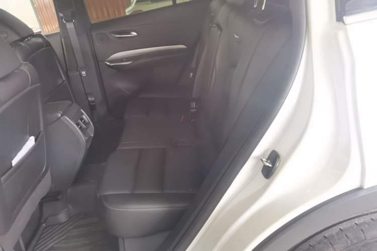 Used Cadillac XT4 2021 28T Two-Wheel Drive Leading Version Left Rear Seat