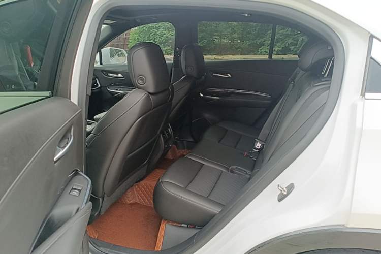 Used Cadillac XT4 2021 28T Two-Wheel Drive Tech Edition Left Rear Seat