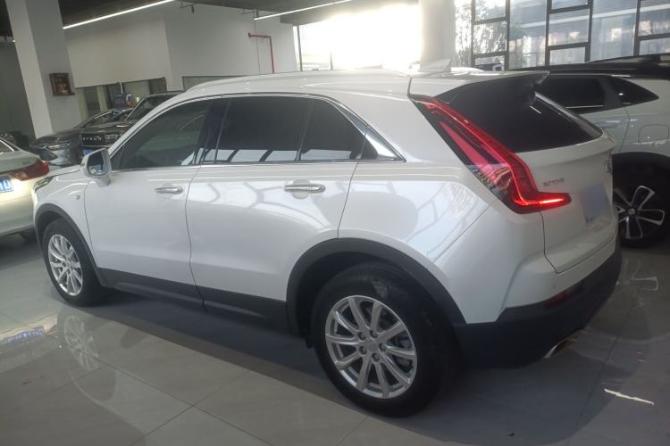 Used Cadillac XT4 2021 28T Two-Wheel Drive Tech Edition Left Side