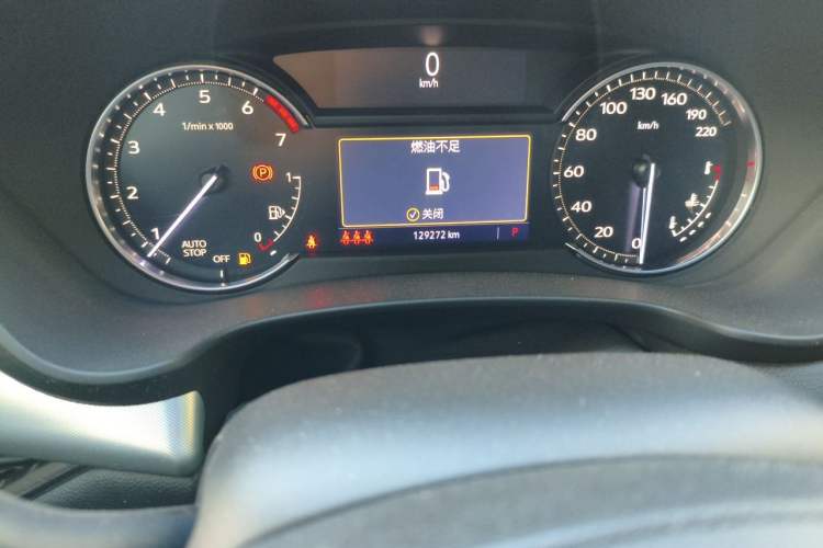 Used Cadillac XT4 2021 28T Two-Wheel Drive Leading Version Odometer Close Up