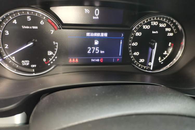 Used Cadillac XT4 2021 28T Two-Wheel Drive Leading Version Odometer Close Up