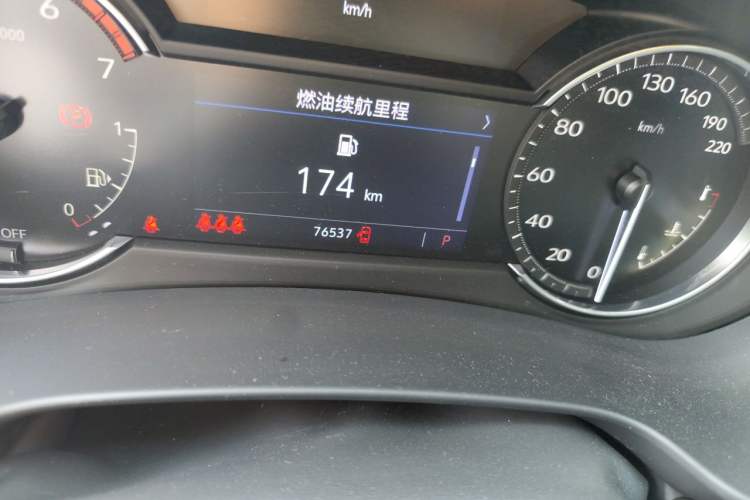Used Cadillac XT4 2021 28T Two-Wheel Drive Leading Version Odometer Close Up