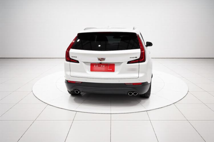 Used Cadillac XT4 2021 28T Two-Wheel Drive Luxury Version Rear