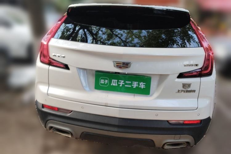 Used Cadillac XT4 2021 28T Two-Wheel Drive Luxury Version Rear