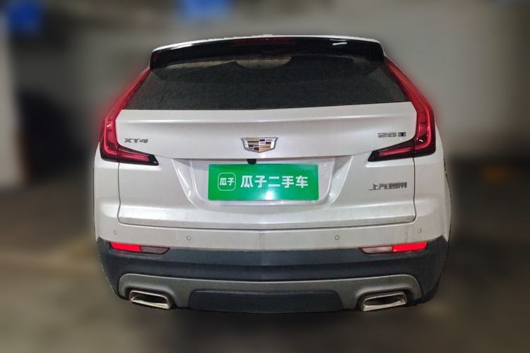 Used Cadillac XT4 2021 28T Two-Wheel Drive Luxury Version Rear
