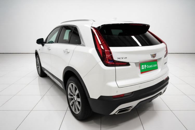 Used Cadillac XT4 2021 28T Two-Wheel Drive Luxury Version Rear Left 45 Deg