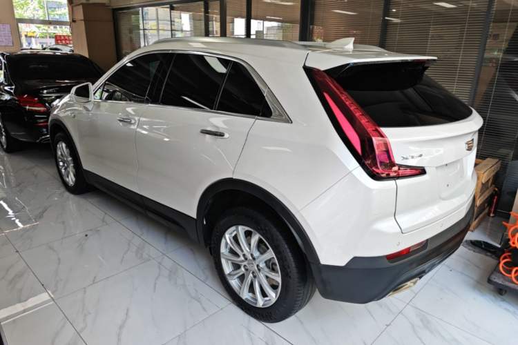 Used Cadillac XT4 2021 28T Two-Wheel Drive Tech Edition Rear Left 45 Deg
