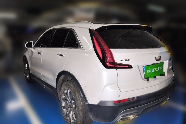 Used Cadillac XT4 2021 28T Two-Wheel Drive Luxury Version Rear Left 45 Deg