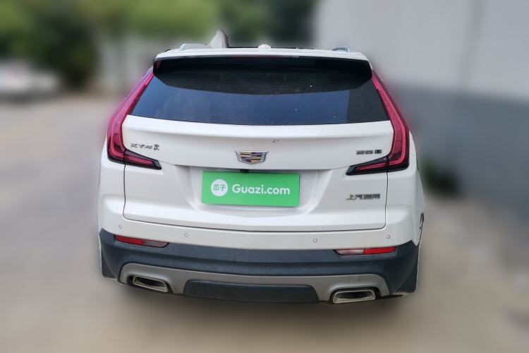 Used Cadillac XT4 2021 28T Two-Wheel Drive Luxury Version Rear