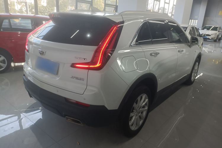 Used Cadillac XT4 2021 28T Two-Wheel Drive Tech Edition Rear Right 45 Deg
