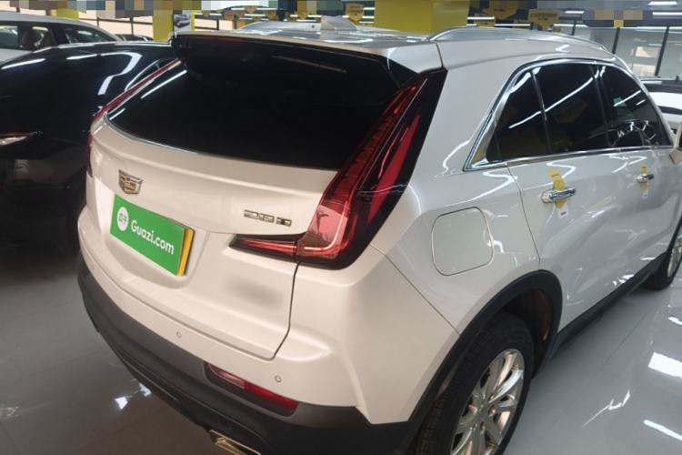 Used Cadillac XT4 2021 28T Two-Wheel Drive Tech Edition Rear Right 45 Deg