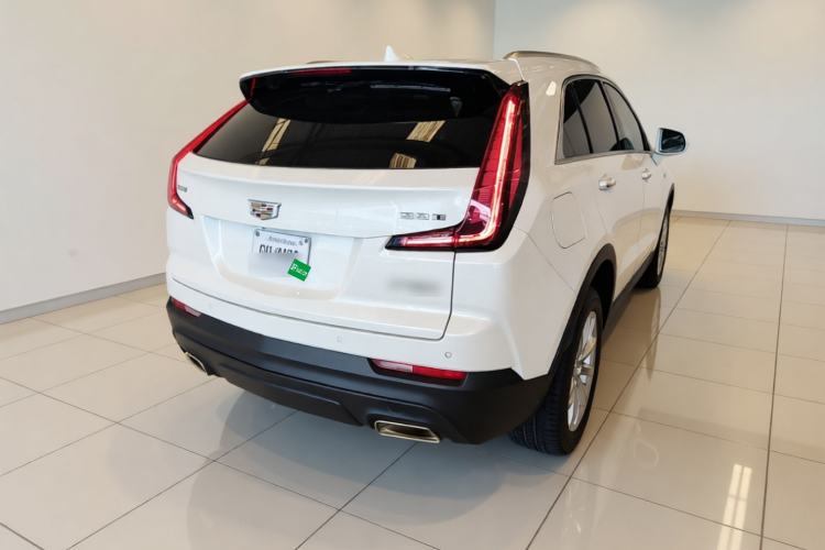 Used Cadillac XT4 2021 28T Two-Wheel Drive Tech Edition Rear Right 45 Deg
