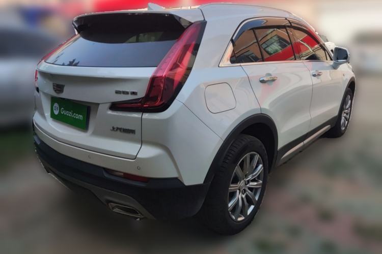 Used Cadillac XT4 2021 28T Two-Wheel Drive Luxury Version Rear Right 45 Deg