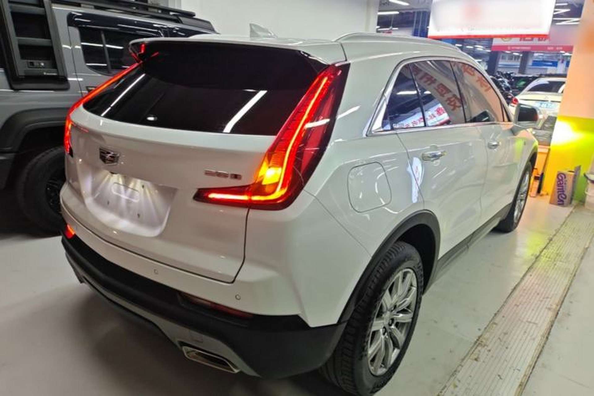Used Cadillac XT4 2021 28T Two-Wheel Drive Leading Version Rear Right 45 Deg