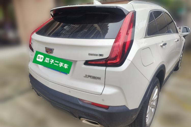 Used Cadillac XT4 2021 28T Two-Wheel Drive Tech Edition Rear Right 45 Deg