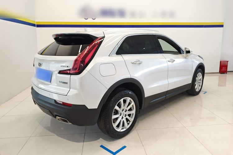 Used Cadillac XT4 2021 28T Two-Wheel Drive Tech Edition Rear Right 45 Deg