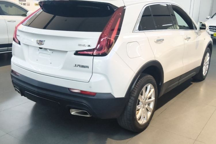 Used Cadillac XT4 2021 28T Two-Wheel Drive Tech Edition Rear Right 45 Deg