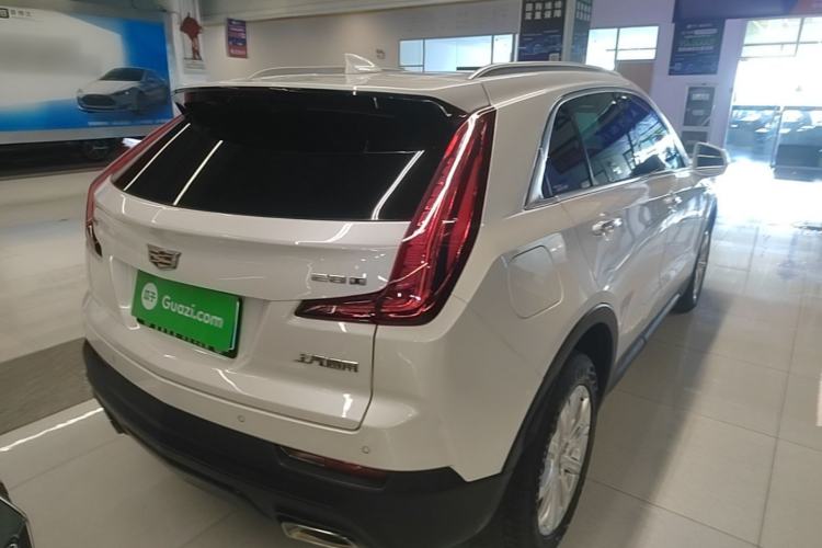 Used Cadillac XT4 2021 28T Two-Wheel Drive Tech Edition Rear Right 45 Deg