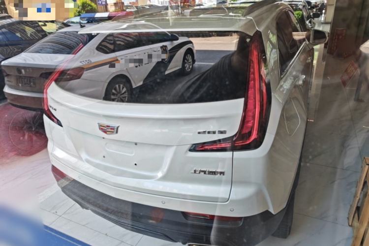 Used Cadillac XT4 2021 28T Two-Wheel Drive Tech Edition Rear Right 45 Deg