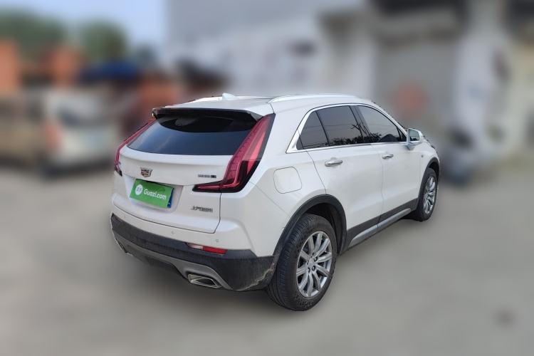 Used Cadillac XT4 2021 28T Two-Wheel Drive Luxury Version Rear Right 45 Deg